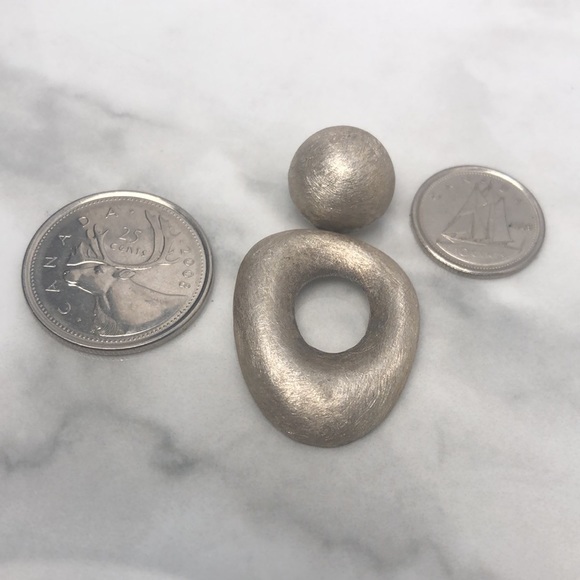 Vintage handcrafted sterling hollow pendant - Picture 6 of 6